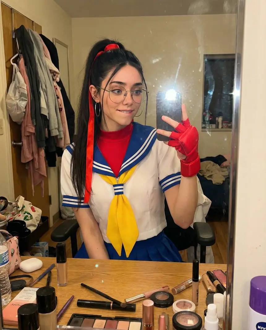 Sakura en vestuario